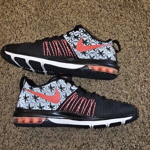 Nike Air Max Effort TR Amp Black Ohio State OSU Buckeyes 705367 061